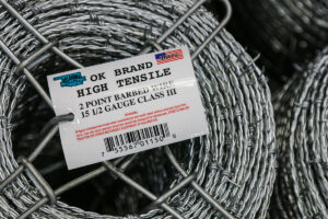 barbed wire roll